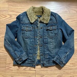 Vintage Gap Denim Jacket Small